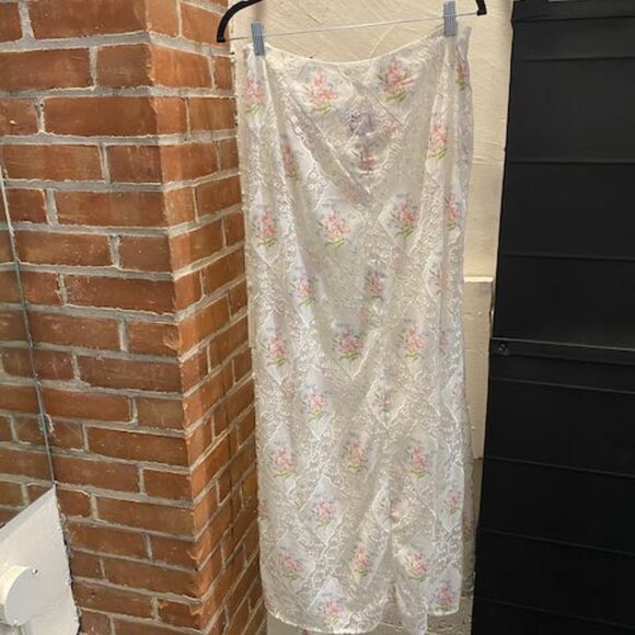 Dakota Maxi Skirt - Picture 3 of 16